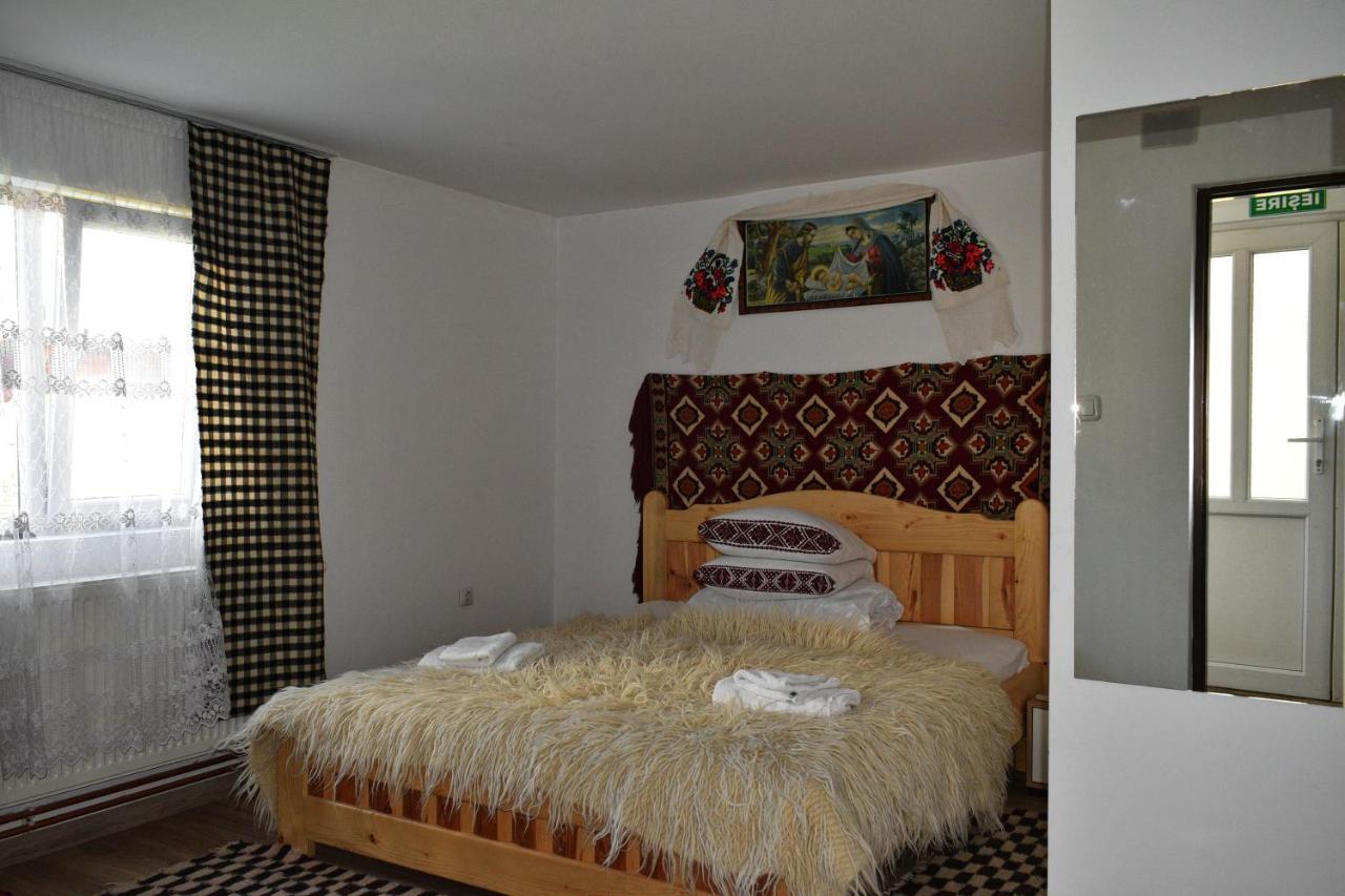 Casa Vladicu Hotel Breb Buitenkant foto